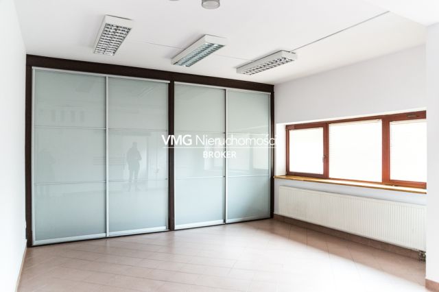 dom wolnostojący, 19 pokoi Warszawa Wawer. Zdjęcie 23