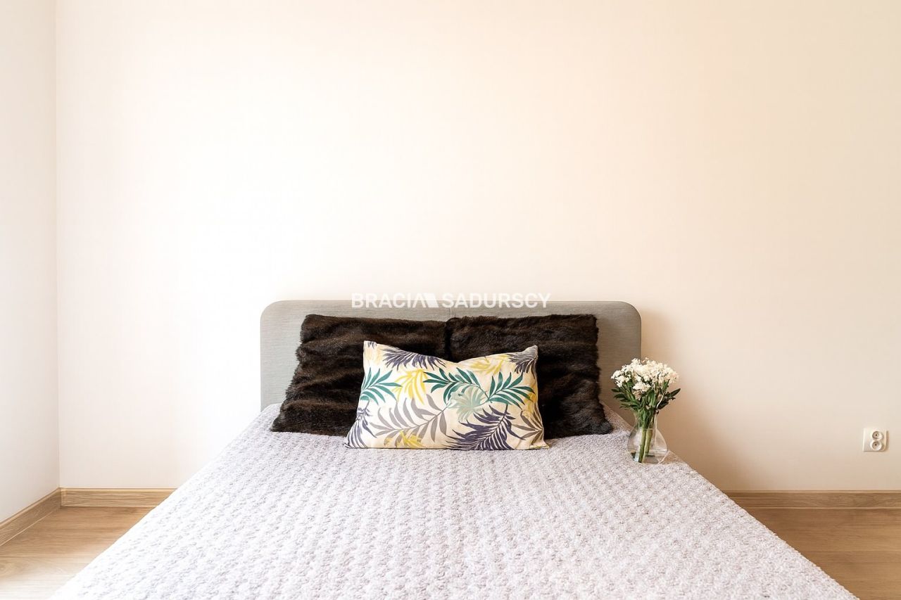 Mieszkanie 2-pokojowe Kraków Bronowice, ul. Eljasza Walerego Radzikowskiego. Zdjęcie 4