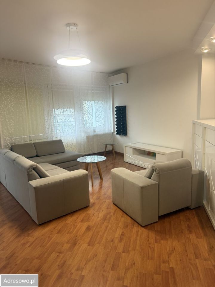 Mieszkanie 4-pokojowe Gorzów Wielkopolski Górczyn, ul. Plac Jana Pawła II. Zdjęcie 1