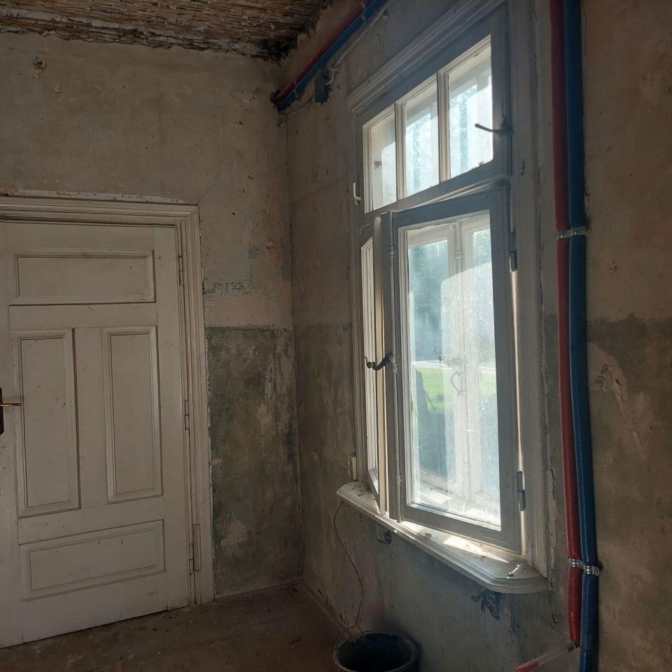 dom wolnostojący, 2 pokoje Milanówek, Leśna. Zdjęcie 8