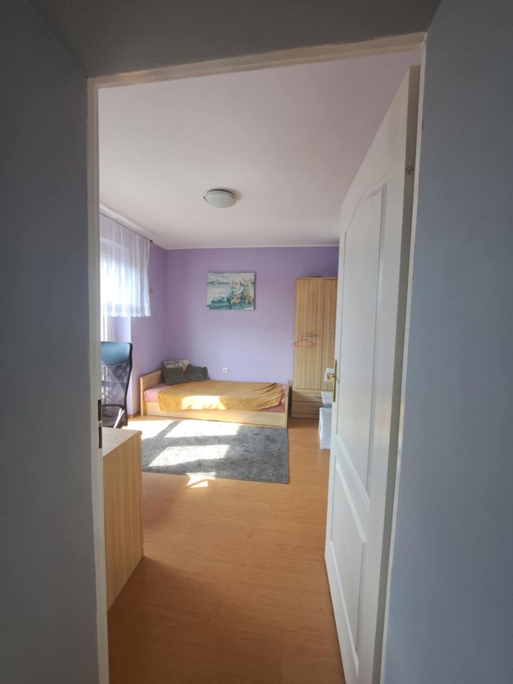 dom wolnostojący, 5 pokoi Leszno Zatorze, ul. Mikołaja Reja. Zdjęcie 5