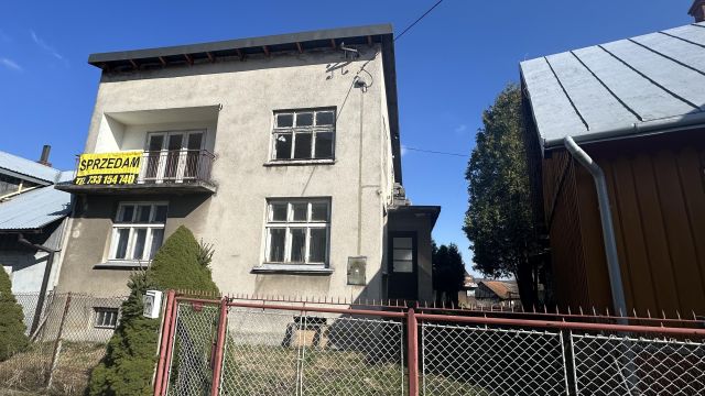 budynek wielorodzinny, 5 pokoi Dębowiec, Debowiec. Zdjęcie 1