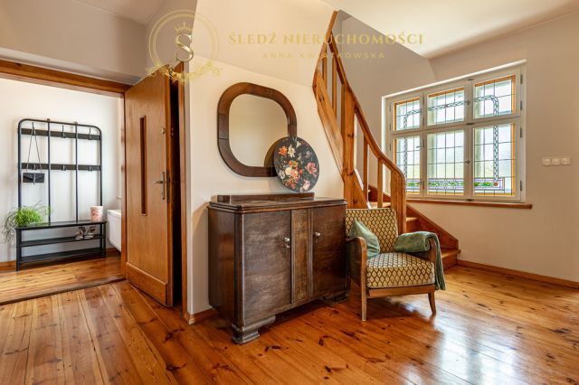 dom wolnostojący, 5 pokoi Wołów, al. Niepodległości. Zdjęcie 1