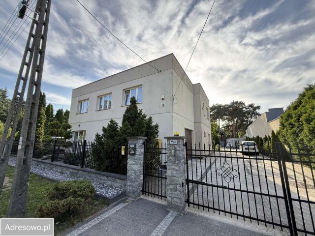 dom wolnostojący, 7 pokoi Tuszyn, ul. Zygmunta Starego. Zdjęcie 1