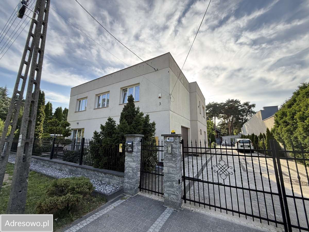 dom wolnostojący, 7 pokoi Tuszyn, ul. Zygmunta Starego