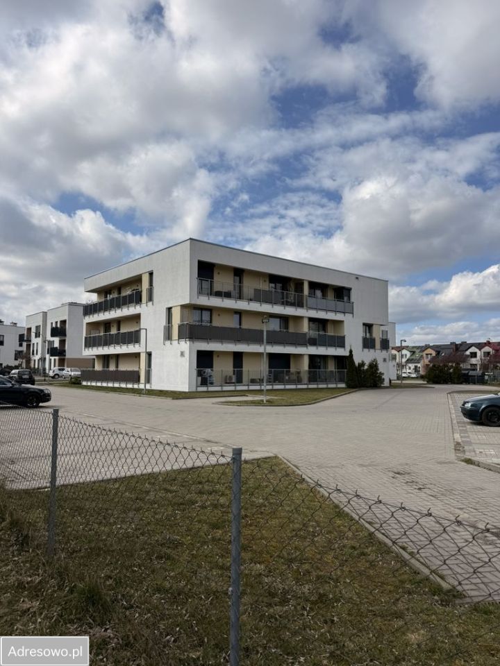 Mieszkanie 3-pokojowe Pobiedziska, ul. Biedrzyckiego. Zdjęcie 1