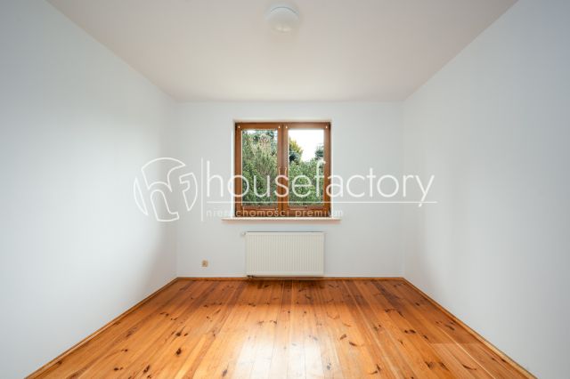 dom wolnostojący, 4 pokoje Janówka, ul. Poziomkowa. Zdjęcie 8