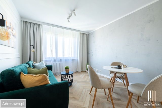 Mieszkanie 2-pokojowe Legnica Piekary Wielkie, ul. Karkonoska. Zdjęcie 1