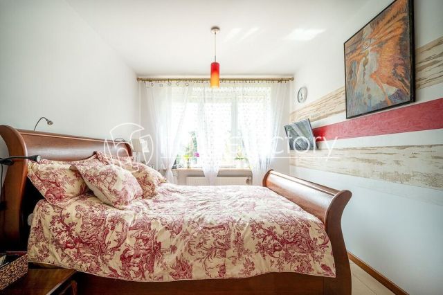 dom wolnostojący, 12 pokoi Łódź Stare Rokicie. Zdjęcie 6