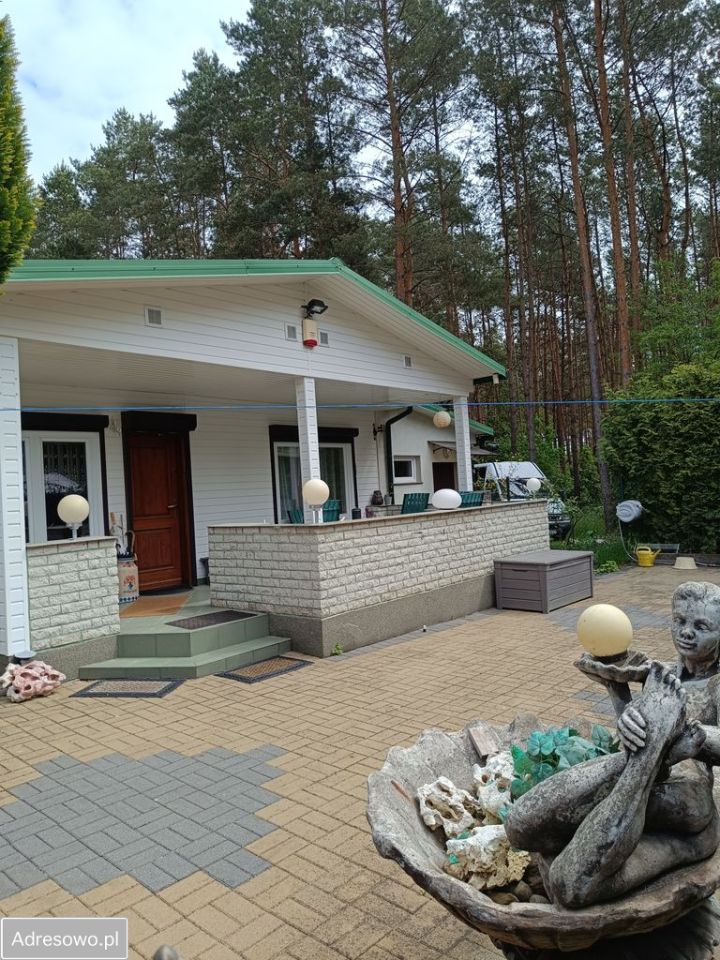 dom wolnostojący, 3 pokoje Zagórze. Zdjęcie 1