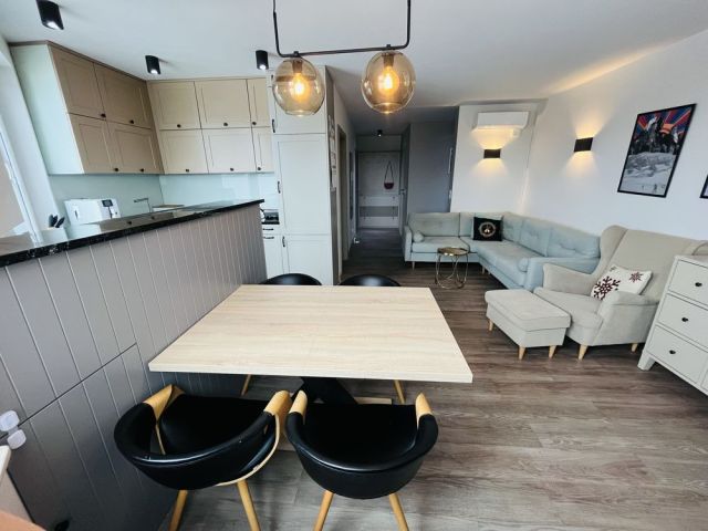 Mieszkanie 3-pokojowe Radomsko, ul. św. Królowej Jadwigi. Zdjęcie 1