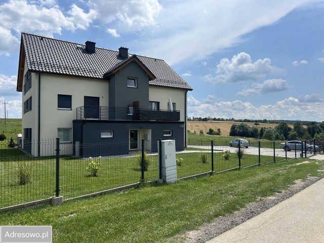 Mieszkanie 3-pokojowe Wiślica, ul. Polnych Kwiatów. Zdjęcie 1