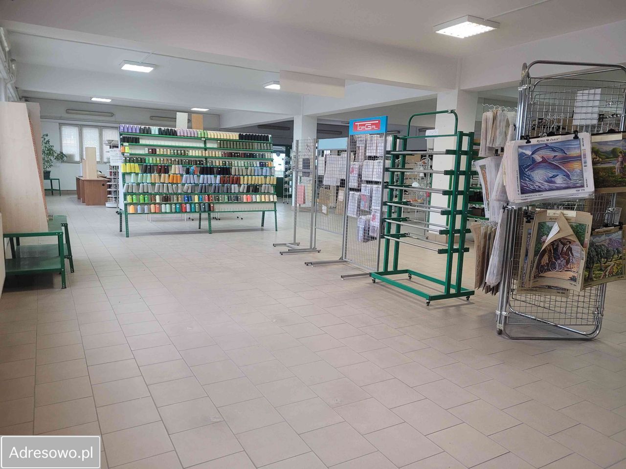 Hala/magazyn Kraków Rybitwy, ul. Obrońców Modlina. Zdjęcie 17