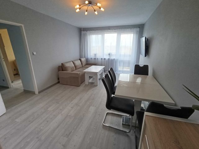 Mieszkanie 2-pokojowe Płock, ul. Dobrzyńska. Zdjęcie 1