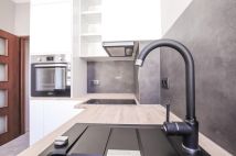 Mieszkanie 3-pokojowe Warszawa Śródmieście, ul. Śniadeckich