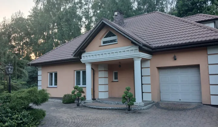 dom wolnostojący, 6 pokoi Władków, ul. Bukowa