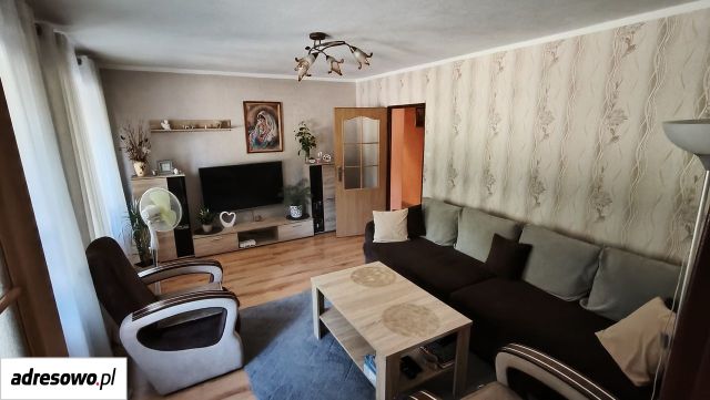 Mieszkanie 4-pokojowe Cybinka, pl. Limanowskiego. Zdjęcie 1