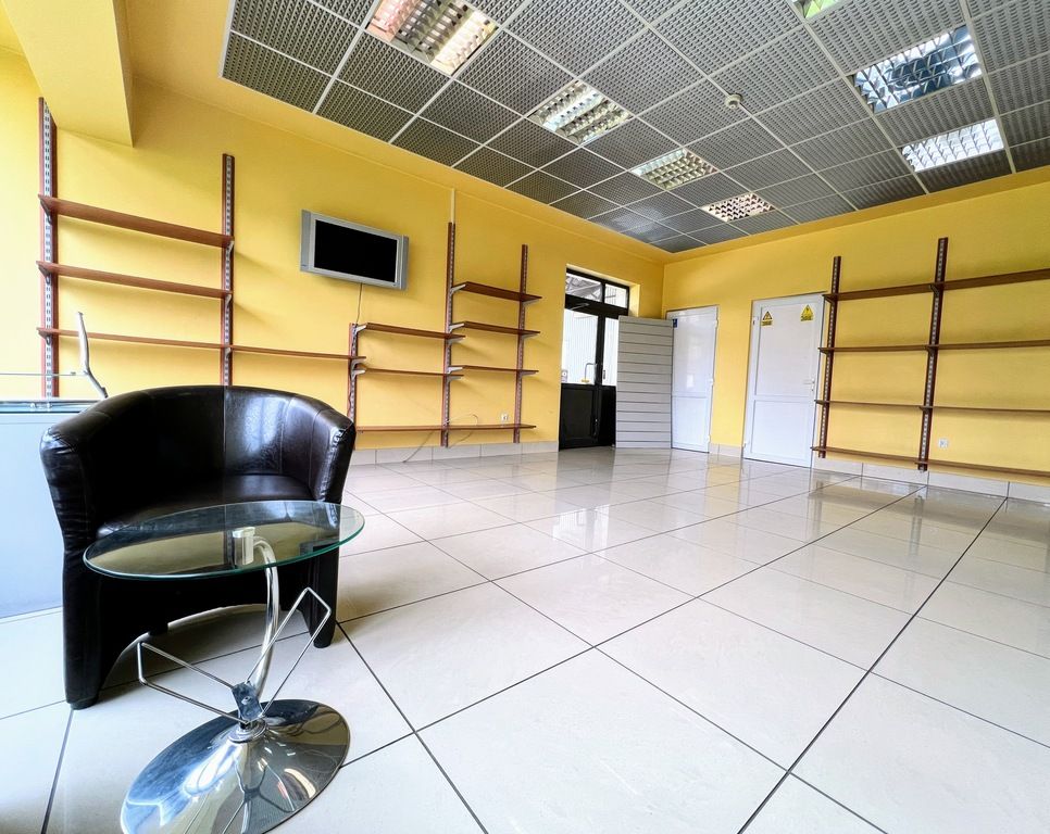 Lokal Rzeszów, ul. ks. Jerzego Popiełuszki. Zdjęcie 4