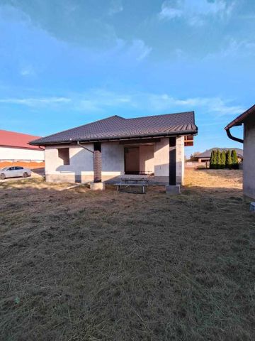 dom wolnostojący, 5 pokoi Piotrków Trybunalski, ul. Michałowska. Zdjęcie 5