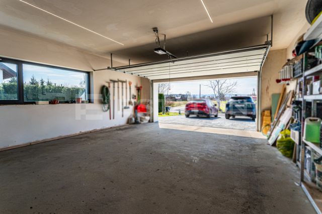 dom wolnostojący, 4 pokoje Trzciana. Zdjęcie 27