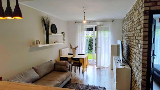 Mieszkanie 2-pokojowe Kraków Nowa Huta, ul. Bulwarowa. Zdjęcie 1