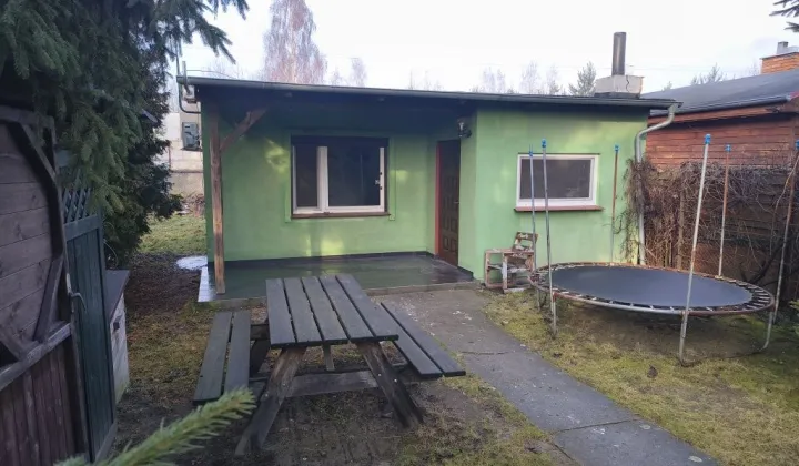 dom, 1 pokój Zaniemyśl, ul. Kochanowskiego