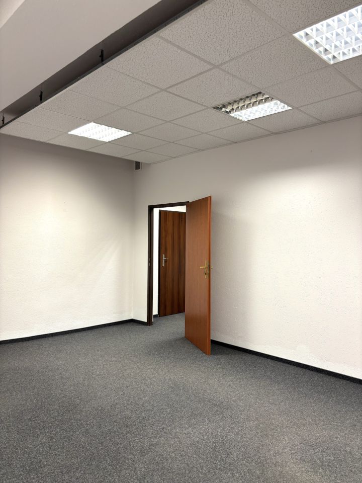 Biuro Andrychów, ul. Krakowska. Zdjęcie 4