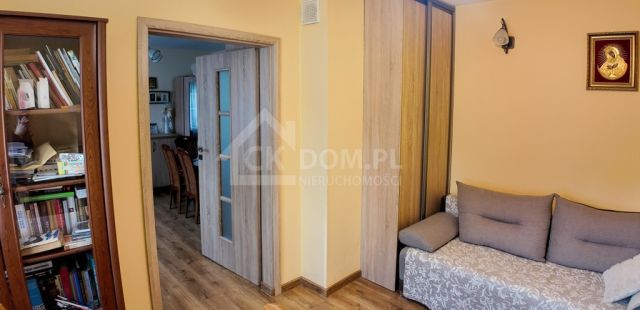 dom wolnostojący, 2 pokoje Kielce Baranówek. Zdjęcie 5