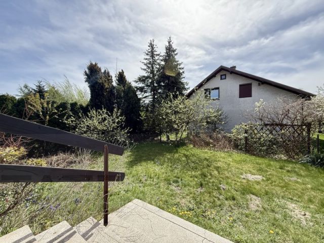 dom wolnostojący, 6 pokoi Katowice Kostuchna, ul. Truskawkowa. Zdjęcie 12