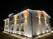 dom wolnostojący, 9 pokoi Kukinia. Zdjęcie 4