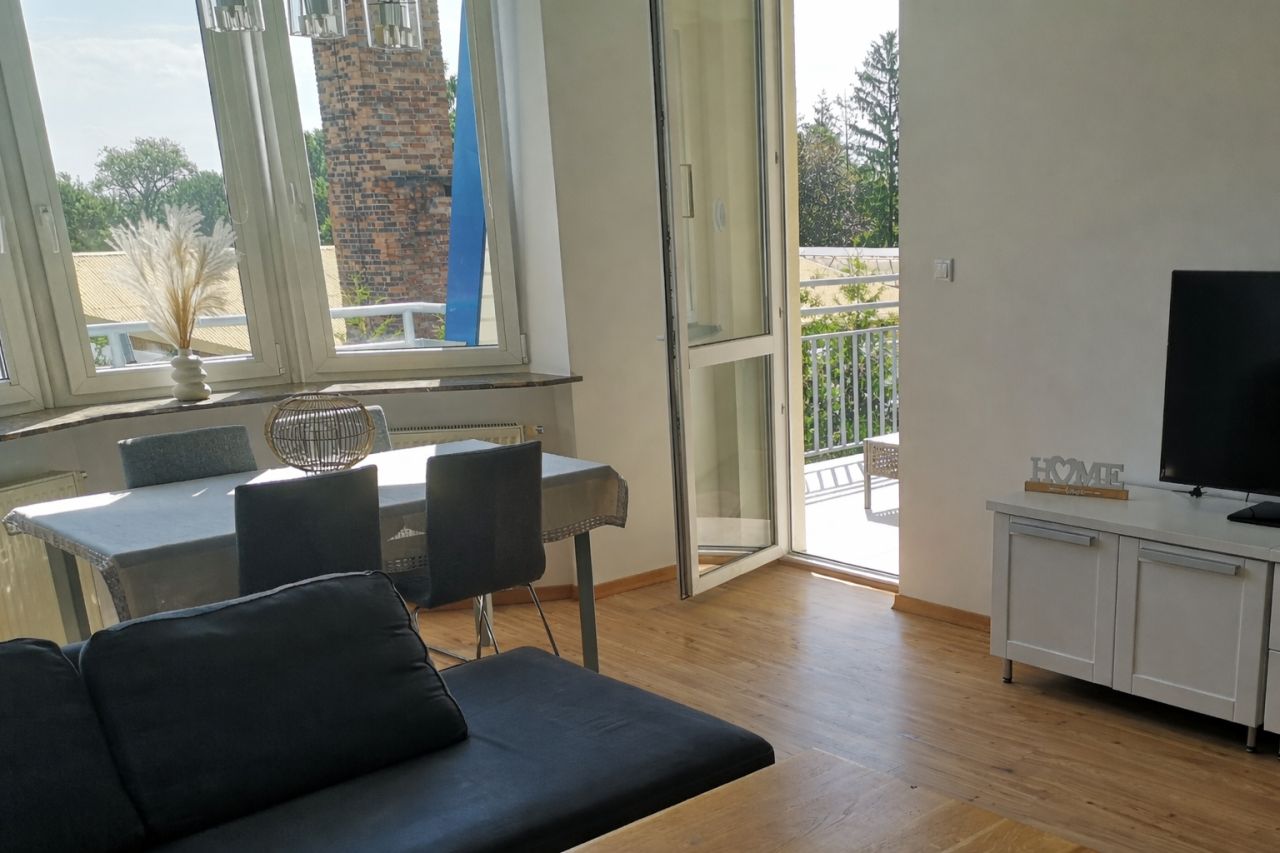 Mieszkanie 3-pokojowe Piaseczno Centrum, ul. Stanisława Staszica. Zdjęcie 2