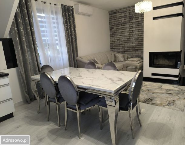 Mieszkanie 4-pokojowe Lutynia. Zdjęcie 1