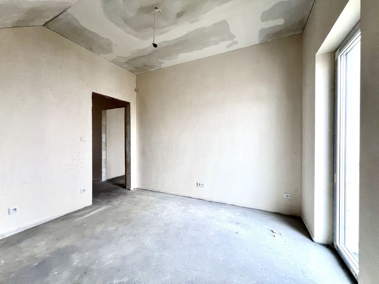 dom wolnostojący, 4 pokoje Mników. Zdjęcie 15