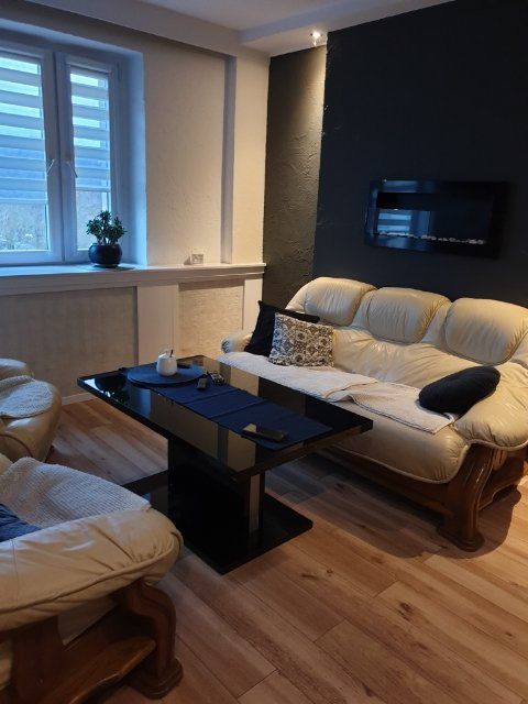 Mieszkanie 4-pokojowe Jastrzębie-Zdrój, ul. Warmińska. Zdjęcie 1