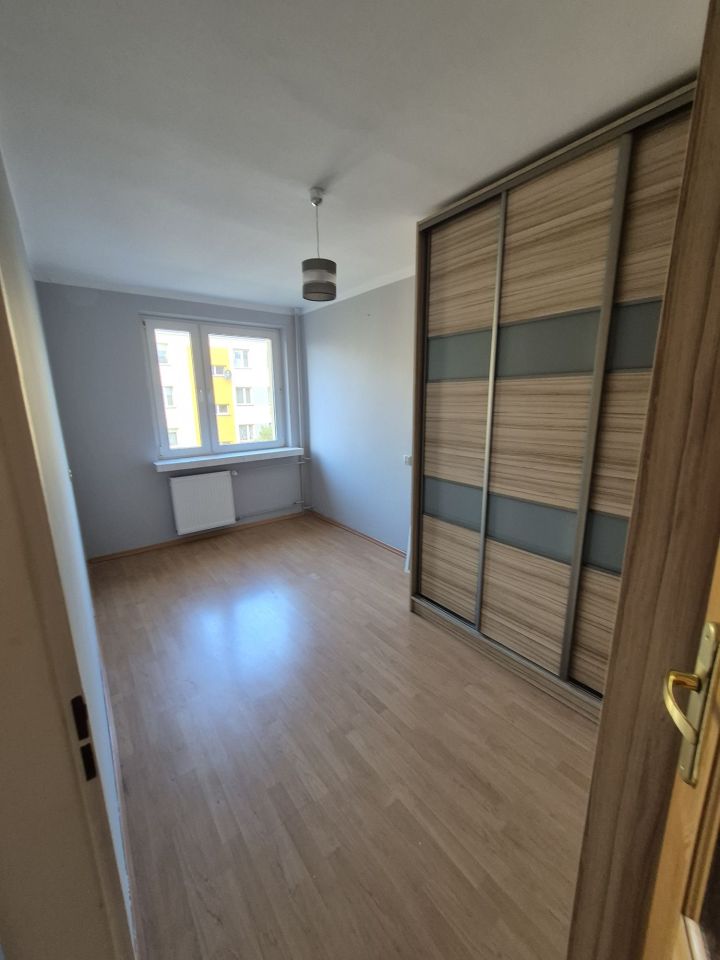 Mieszkanie 3-pokojowe Staszów, ul. Jana Pawła II. Zdjęcie 4