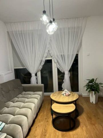 Mieszkanie 4-pokojowe Ciechanów, ul. Karola Szwanke. Zdjęcie 1