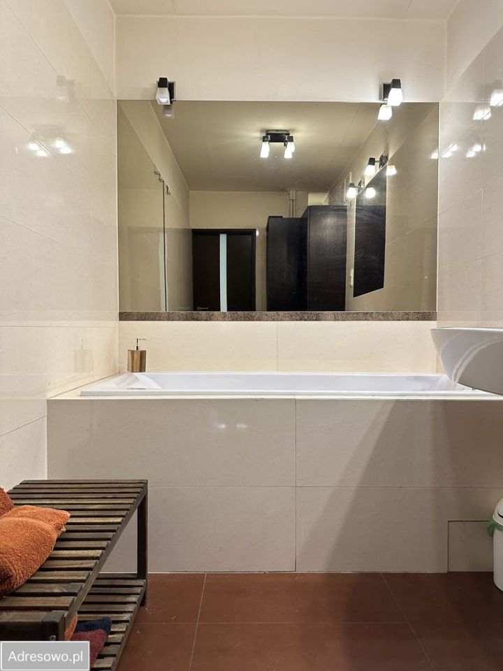 Mieszkanie 4-pokojowe Jasło, ul. Władysława Sikorskiego. Zdjęcie 3