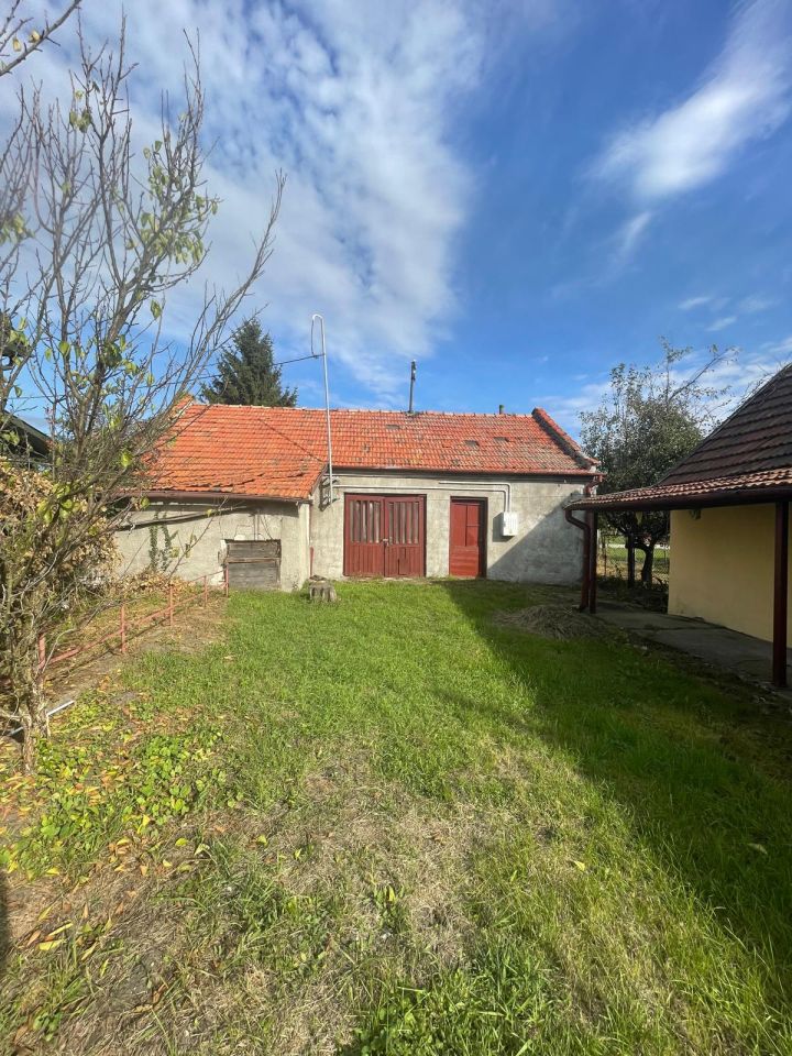 dom wolnostojący, 2 pokoje Kazimierza Wielka Rynek, ul. Wesoła. Zdjęcie 9