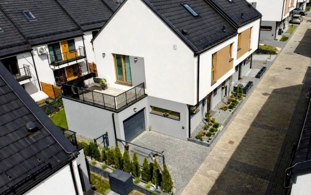 bliźniak Wieliczka, ul. Magnoliowa. Zdjęcie 1