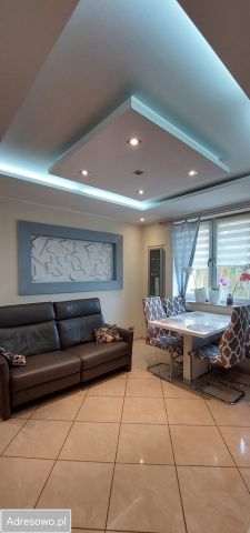 Mieszkanie 4-pokojowe Wałbrzych Piaskowa Góra, ul. Ksawerego Dunikowskiego. Zdjęcie 1