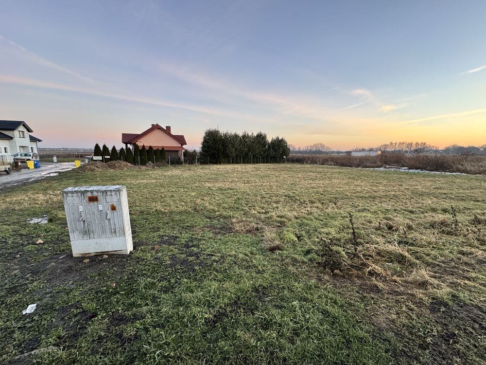 Działka Mokronos Górny