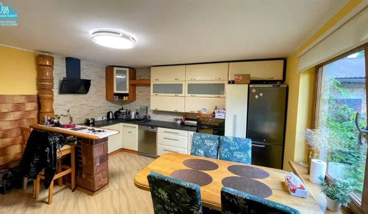 dom wolnostojący, 7 pokoi Tylicz