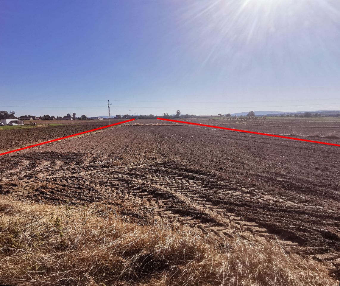 Działka inwestycyjna Kałków