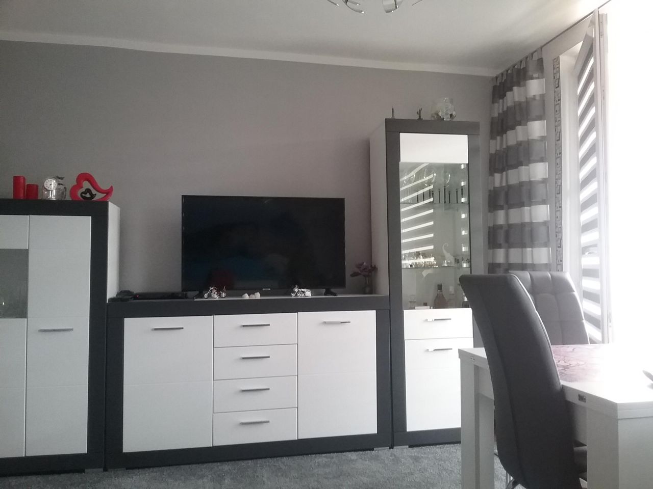 Mieszkanie 3-pokojowe Wałbrzych Biały Kamień, ul. Ireny Grabowskiej. Zdjęcie 2