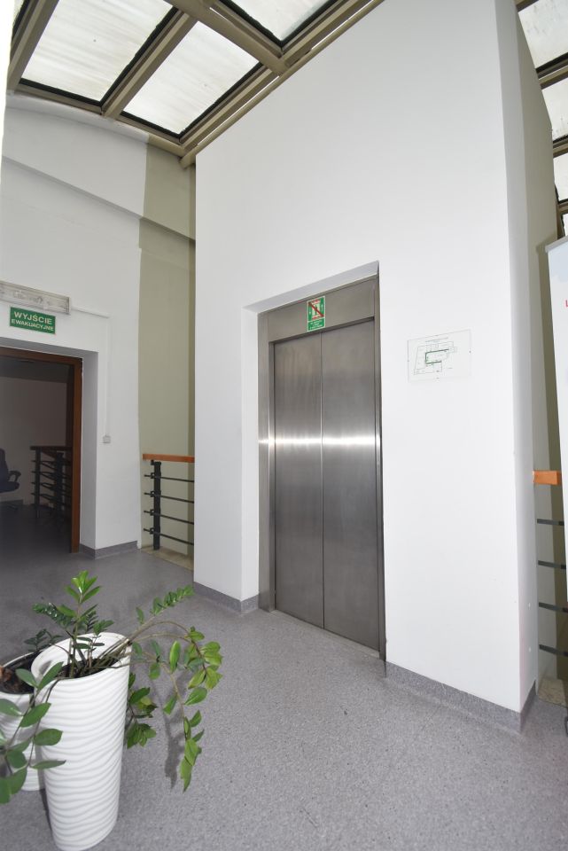 Biuro Wrocław Stare Miasto, ul. Powstańców Śląskich. Zdjęcie 17