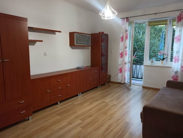 Mieszkanie 1-pokojowe Ostrowiec Świętokrzyski Centrum, ul. Henryka Sienkiewicza. Zdjęcie 1