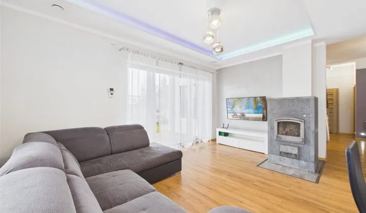 dom wolnostojący, 6 pokoi Dąbrowa Górnicza Strzemieszyce Wielkie, ul. Boczna