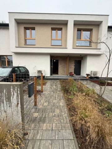 Mieszkanie 4-pokojowe Łódź Nowosolna, ul. Brzezińska. Zdjęcie 1