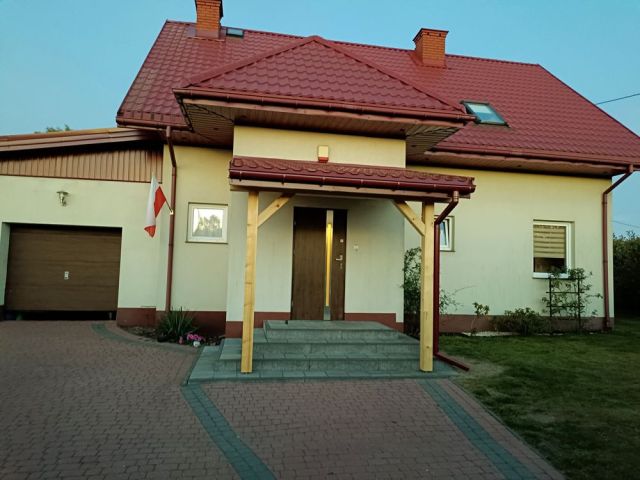dom wolnostojący Barcząca. Zdjęcie 1