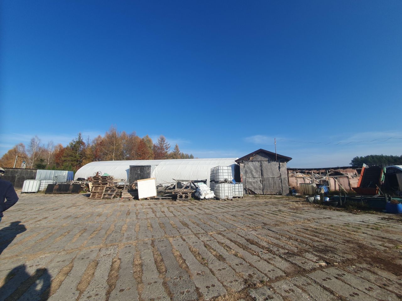 Hala/magazyn Sugajno. Zdjęcie 3